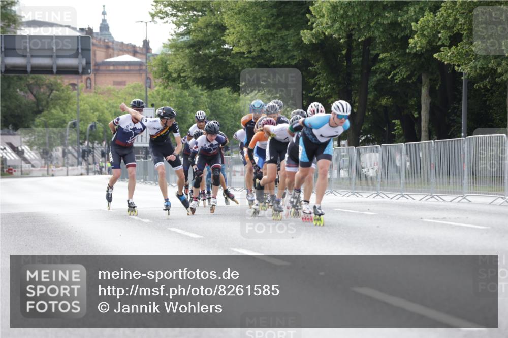 29.06.2025 - hella hamburg halbmarathon Jannik Wohlers http://msf.ph/oto/8261585 29.06.2025 08:49:57 Lombardsbrücke  meine-sportfotos.de