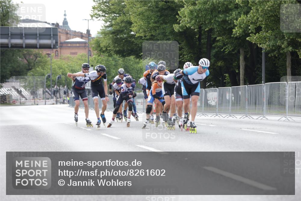 29.06.2025 - hella hamburg halbmarathon Jannik Wohlers http://msf.ph/oto/8261602 29.06.2025 08:49:58 Lombardsbrücke  meine-sportfotos.de