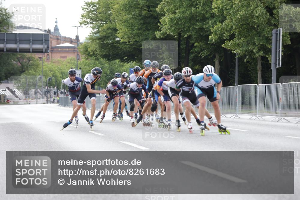 29.06.2025 - hella hamburg halbmarathon Jannik Wohlers http://msf.ph/oto/8261683 29.06.2025 08:49:58 Lombardsbrücke  meine-sportfotos.de
