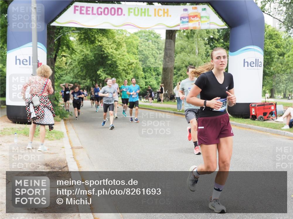 29.06.2025 - hella hamburg halbmarathon MichiJ http://msf.ph/oto/8261693 29.06.2025 10:53:51 Zwischen KM18-KM19 2868, 3630, 4532, 5431, 10042, 11509, 12998, 16379, 18857 meine-sportfotos.de
