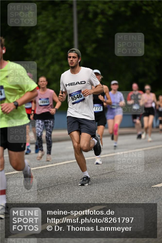 29.06.2025 - hella hamburg halbmarathon Dr. Thomas Lammeyer http://msf.ph/oto/8261797 29.06.2025 10:35:17 Kennedybrücke 1059, 1097, 1472, 1547, 1979, 2414, 2754, 2755, 2914, 3281, 3443, 4561, 4817, 5437, 5943, 6057, 6078, 6195, 6546, 6616, 6725, 6787, 7120, 7604, 7772, 8050, 8812, 8941, 10586 meine-sportfotos.de
