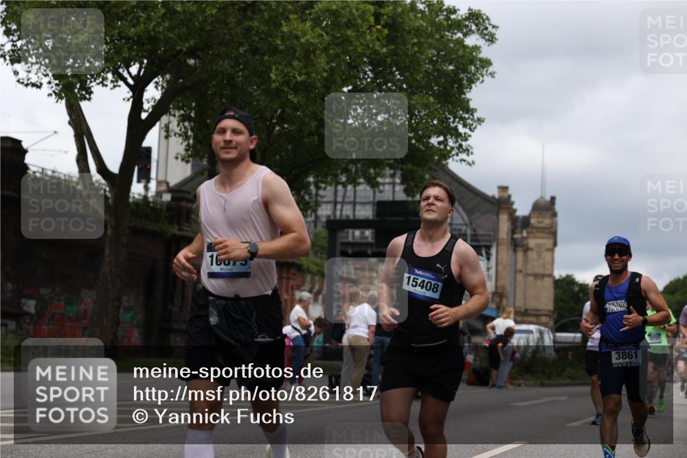29.06.2025 - hella hamburg halbmarathon Yannick Fuchs http://msf.ph/oto/8261817 29.06.2025 10:48:40 20KM 1125, 1327, 1410, 1496, 1506, 1628, 2119, 2474, 2561, 2771, 2884, 2955, 3041, 3177, 3652, 3791, 3794, 3861, 3945, 4029, 4189, 4231, 4938, 5319, 6082, 6084, 6433, 6443, 6581, 6587, 6723, 8449, 8487, 8514, 8698, 8772, 8973, 9012, 9060, 9227, 10191, 10192, 10263, 10266, 10368, 10376, 11184, 11333, 11499, 11747, 11797, 11799, 11976, 12186, 12489, 12961, 13297, 13988, 14036, 14175, 14592, 14638, 14660, 14948, 15389, 15408, 15524, 15879, 16047, 17842, 18380 meine-sportfotos.de