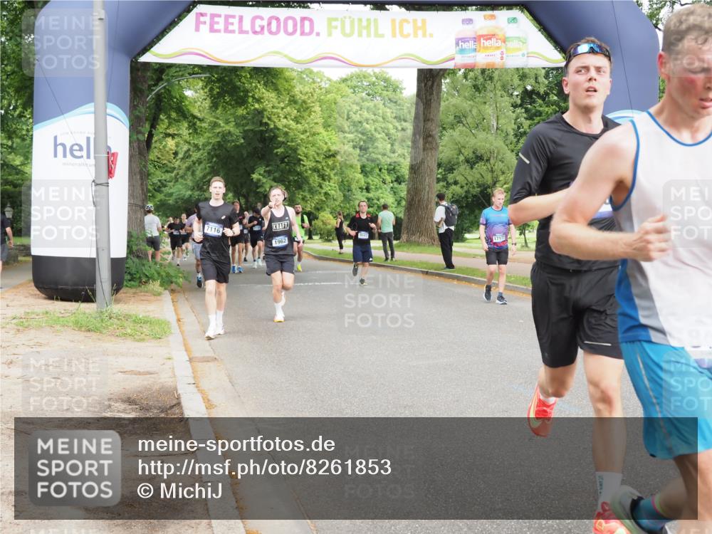 29.06.2025 - hella hamburg halbmarathon MichiJ http://msf.ph/oto/8261853 29.06.2025 10:30:02 Zwischen KM18-KM19 1631, 1962, 4871, 5387, 5436, 10375, 10894, 12434, 17177, 18491 meine-sportfotos.de