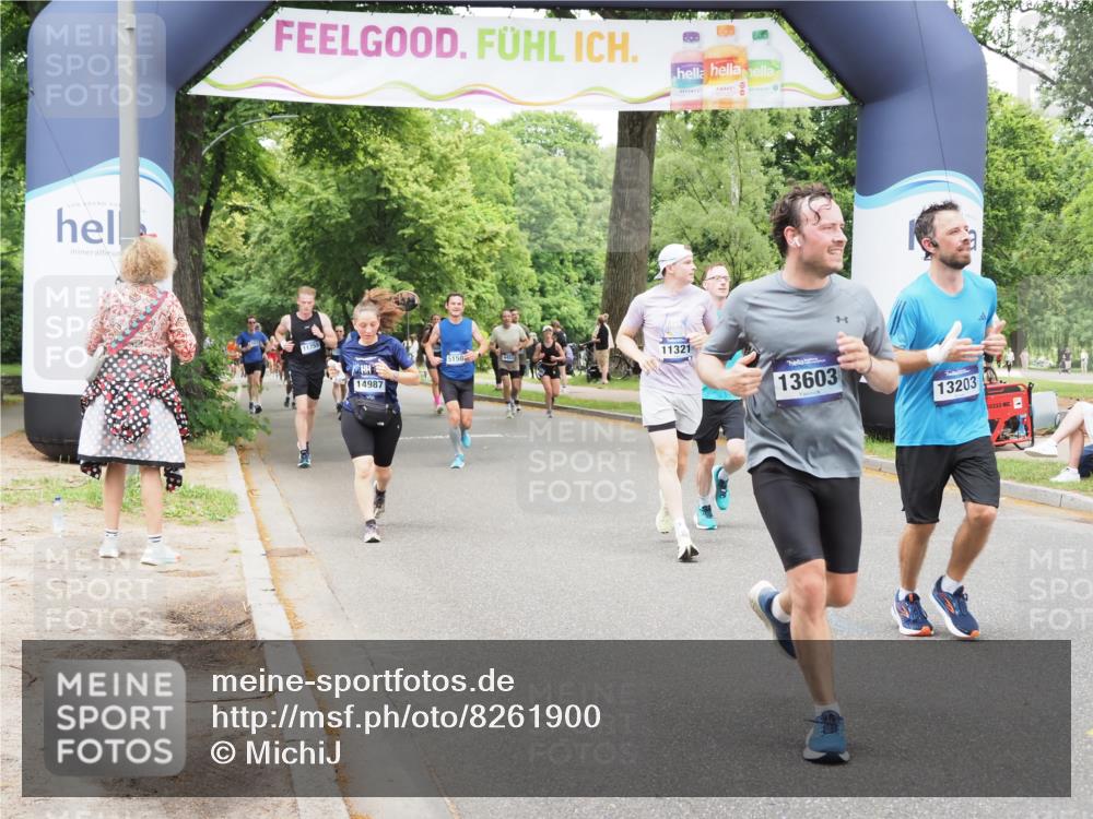 29.06.2025 - hella hamburg halbmarathon MichiJ http://msf.ph/oto/8261900 29.06.2025 10:53:55 Zwischen KM18-KM19 1866, 4532, 5150, 5431, 10042, 11321, 11509, 12998, 13203, 13603, 14987 meine-sportfotos.de