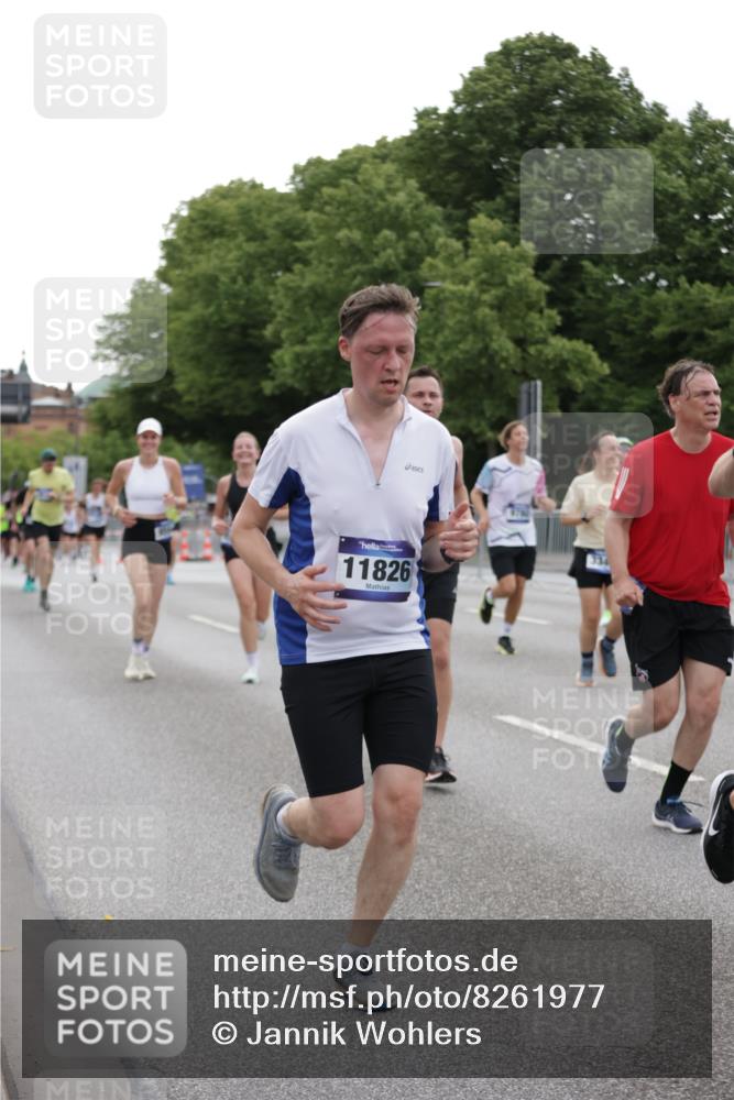 29.06.2025 - hella hamburg halbmarathon Jannik Wohlers http://msf.ph/oto/8261977 29.06.2025 10:32:53 Lombardsbrücke 1324, 1764, 1995, 2038, 2054, 2085, 2838, 3341, 3812, 3871, 4164, 4445, 4650, 5180, 5581, 5917, 6773, 8595, 9289, 9591, 9592, 9750, 9780, 11229, 11713, 11826, 12039, 12812, 12813, 13339, 14085, 15091, 15815, 15885, 15951, 15957, 15964, 16246, 16270, 16391, 17135, 18742, 18743, 18951 meine-sportfotos.de