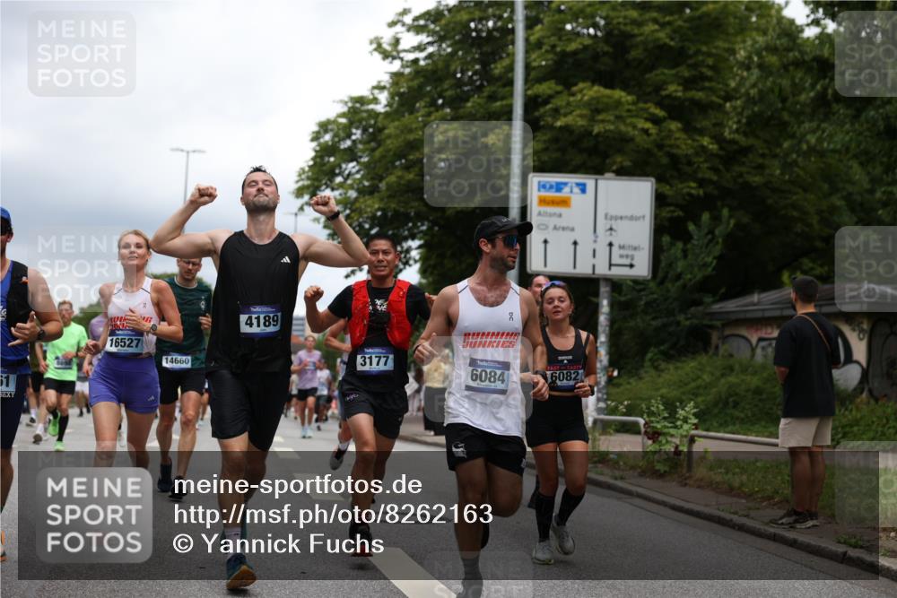 29.06.2025 - hella hamburg halbmarathon Yannick Fuchs http://msf.ph/oto/8262163 29.06.2025 10:48:41 20KM 1125, 1327, 1410, 1496, 1506, 1628, 2119, 2474, 2561, 2771, 2884, 2955, 3041, 3177, 3652, 3791, 3794, 3861, 3945, 4029, 4189, 4231, 4938, 5319, 6082, 6084, 6433, 6443, 6581, 6587, 6723, 8449, 8487, 8514, 8698, 8772, 8973, 9012, 9060, 9227, 10191, 10192, 10263, 10368, 10376, 11184, 11333, 11499, 11747, 11797, 11799, 11976, 12186, 12489, 12961, 13297, 13988, 14036, 14175, 14592, 14638, 14660, 14948, 15389, 15408, 15524, 15879, 16047, 17842, 18380 meine-sportfotos.de