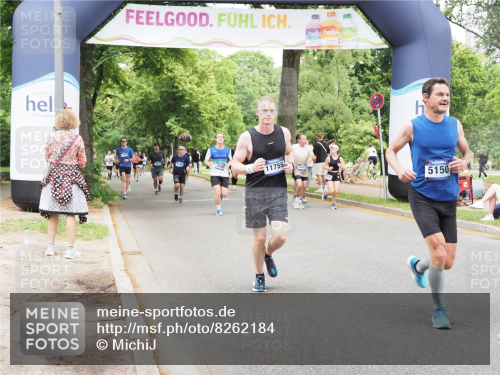 29.06.2025 - hella hamburg halbmarathon MichiJ http://msf.ph/oto/8262184 29.06.2025 10:53:58 Zwischen KM18-KM19 1866, 5150, 10042, 11321, 11755, 13203, 13603, 14987 meine-sportfotos.de