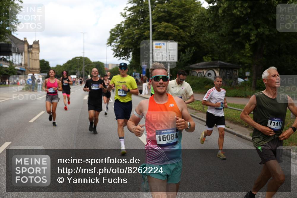 29.06.2025 - hella hamburg halbmarathon Yannick Fuchs http://msf.ph/oto/8262224 29.06.2025 10:36:27 20KM 1169, 1256, 1441, 1512, 1763, 1962, 2675, 5690, 5987, 6593, 7092, 7105, 7116, 8694, 9365, 10415, 11417, 12588, 13196, 13714, 14275, 14346, 15521, 15623, 15654, 15846, 15935, 16084, 16281, 17159, 17182, 17882, 17926, 18772, 19046 meine-sportfotos.de