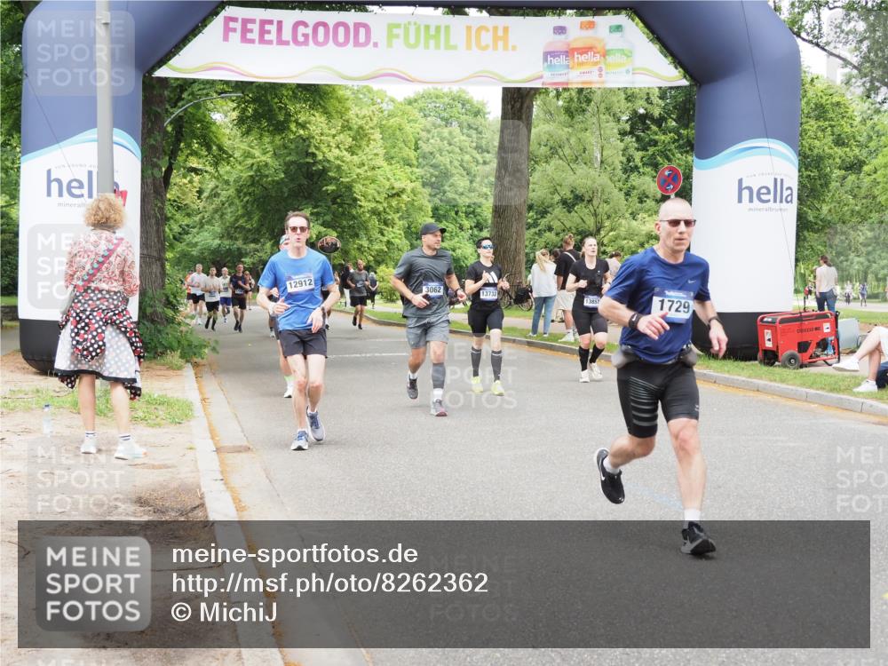 29.06.2025 - hella hamburg halbmarathon MichiJ http://msf.ph/oto/8262362 29.06.2025 10:54:03 Zwischen KM18-KM19 1729, 3062, 3225, 4066, 5150, 6453, 8909, 11755, 12005, 12912, 13732, 13857 meine-sportfotos.de