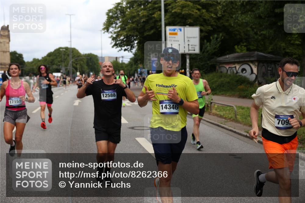 29.06.2025 - hella hamburg halbmarathon Yannick Fuchs http://msf.ph/oto/8262366 29.06.2025 10:36:28 20KM 1169, 1256, 1441, 1512, 1763, 1962, 2675, 5682, 5690, 5987, 6593, 6639, 7092, 7105, 7116, 8694, 9365, 10415, 11417, 12588, 13196, 13714, 14275, 14346, 15521, 15623, 15654, 15846, 15935, 16084, 16281, 17159, 17182, 17926, 18772, 19046 meine-sportfotos.de