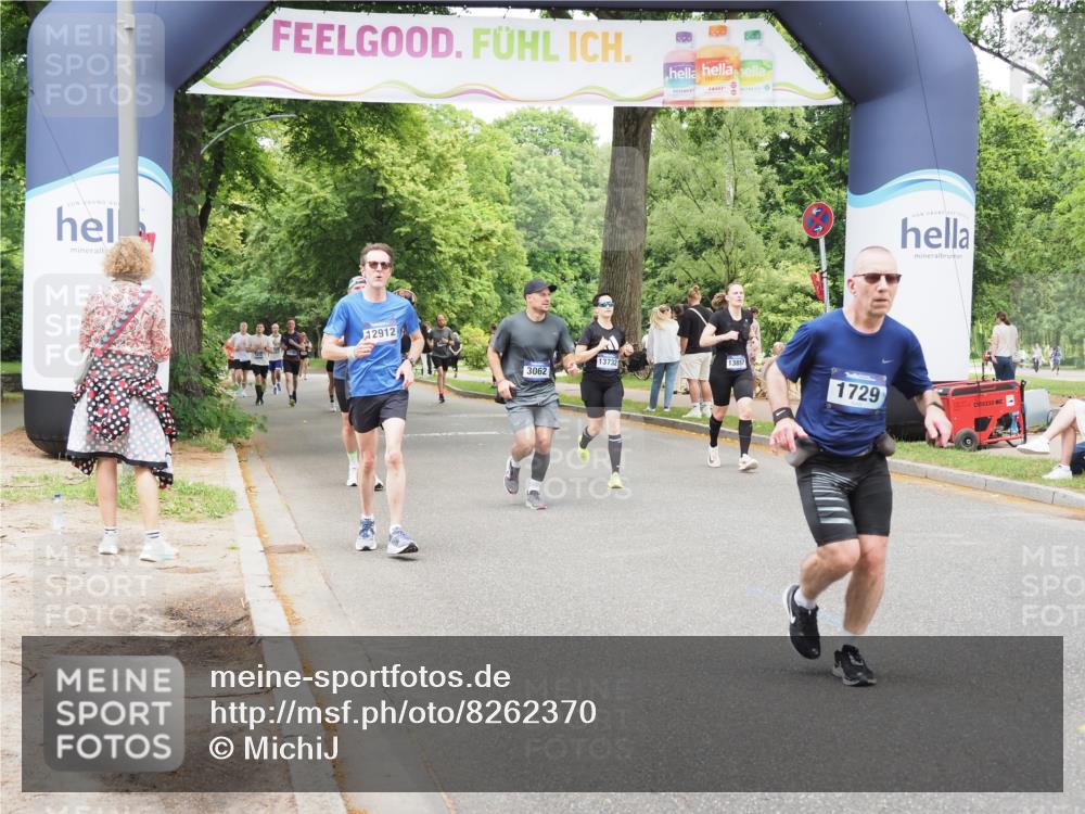 29.06.2025 - hella hamburg halbmarathon MichiJ http://msf.ph/oto/8262370 29.06.2025 10:54:03 Zwischen KM18-KM19 1729, 3062, 3225, 4066, 5150, 6453, 8909, 11755, 12005, 12912, 13732, 13857 meine-sportfotos.de