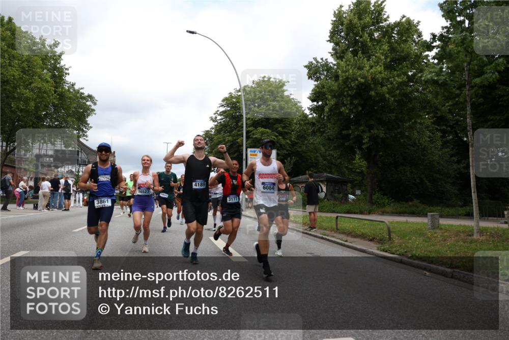 29.06.2025 - hella hamburg halbmarathon Yannick Fuchs http://msf.ph/oto/8262511 29.06.2025 10:48:41 20KM 1125, 1327, 1410, 1496, 1506, 1628, 2119, 2474, 2561, 2771, 2884, 2955, 3041, 3177, 3652, 3791, 3794, 3861, 3945, 4029, 4189, 4231, 4938, 5319, 6082, 6084, 6433, 6443, 6581, 6587, 6723, 8449, 8487, 8514, 8698, 8772, 8973, 9012, 9060, 9227, 10191, 10192, 10263, 10368, 10376, 11184, 11333, 11499, 11747, 11797, 11799, 11976, 12186, 12489, 12961, 13297, 13988, 14036, 14175, 14592, 14638, 14660, 14948, 15389, 15408, 15524, 15879, 16047, 17842, 18380 meine-sportfotos.de