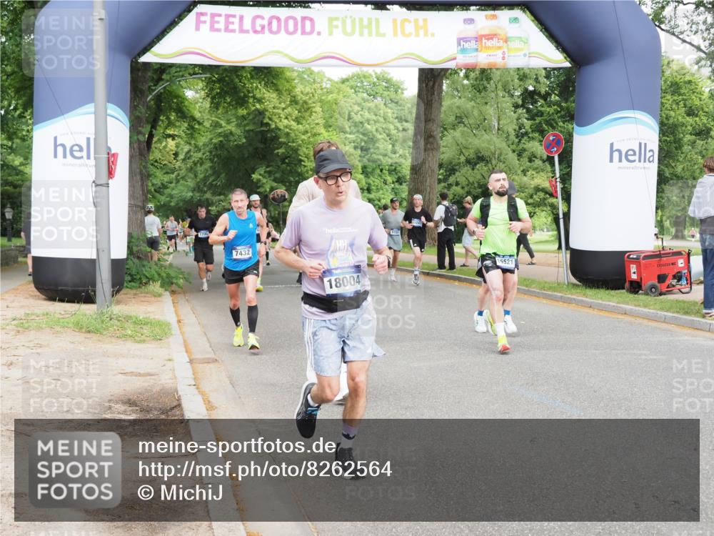 29.06.2025 - hella hamburg halbmarathon MichiJ http://msf.ph/oto/8262564 29.06.2025 10:30:07 Zwischen KM18-KM19 1631, 1962, 5387, 5436, 6721, 7116, 9547, 12434, 15521, 15623, 17177, 18004, 18491 meine-sportfotos.de