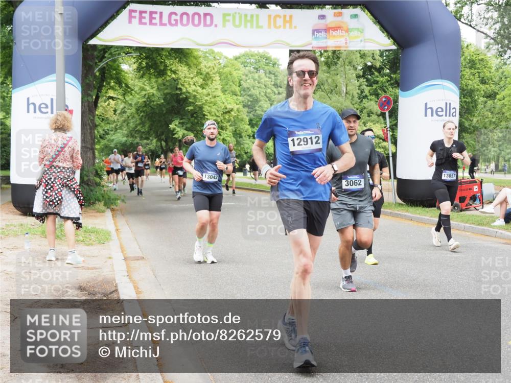 29.06.2025 - hella hamburg halbmarathon MichiJ http://msf.ph/oto/8262579 29.06.2025 10:54:05 Zwischen KM18-KM19 1729, 3062, 3225, 4066, 6453, 8909, 11755, 12005, 12912, 13042, 13732, 13857 meine-sportfotos.de