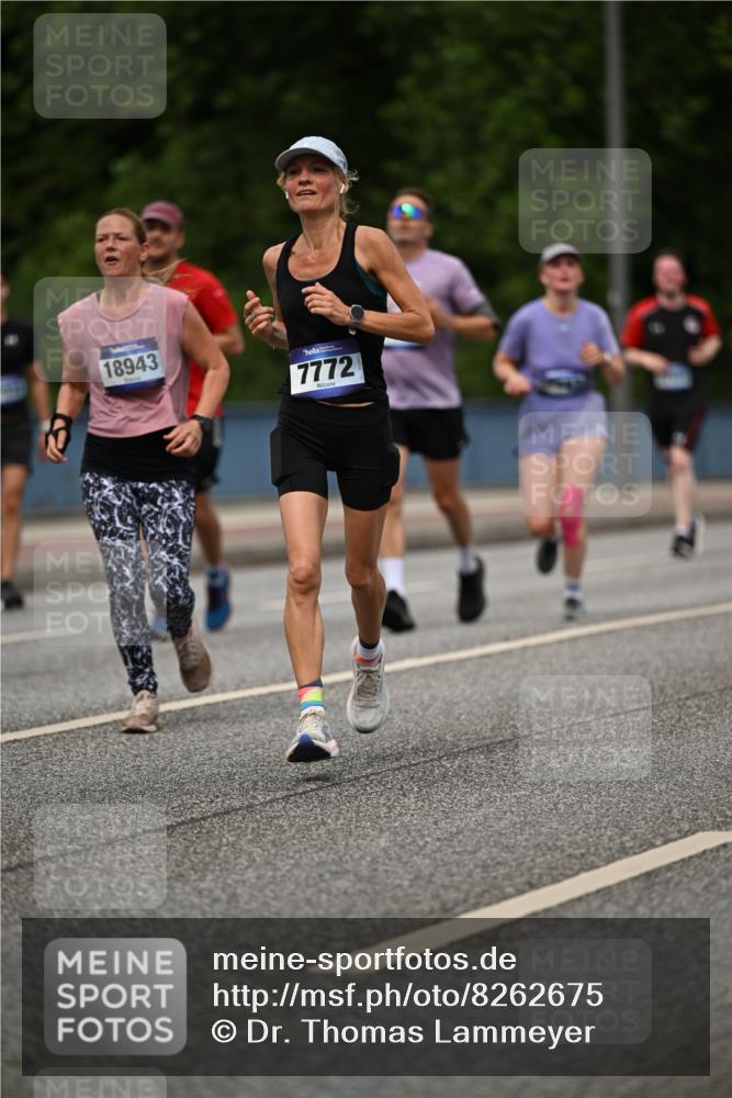 29.06.2025 - hella hamburg halbmarathon Dr. Thomas Lammeyer http://msf.ph/oto/8262675 29.06.2025 10:35:19 Kennedybrücke 1097, 1547, 1979, 2414, 2754, 2755, 2914, 3281, 3443, 4561, 4817, 5437, 5943, 6057, 6078, 6195, 6546, 6616, 6640, 6725, 6787, 7120, 7604, 7772, 8050, 8812, 8941, 10148, 10586 meine-sportfotos.de
