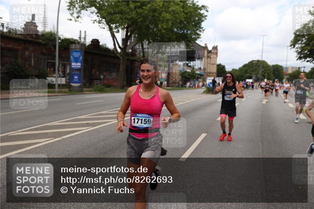 29.06.2025 - hella hamburg halbmarathon Yannick Fuchs http://msf.ph/oto/8262693 29.06.2025 10:36:29 20KM 1169, 1256, 1441, 1512, 1763, 1903, 1962, 2675, 5682, 5690, 5987, 6593, 6639, 7092, 7105, 7116, 7363, 8694, 9365, 10415, 11417, 12588, 13196, 13714, 14275, 14346, 15521, 15623, 15654, 15846, 15935, 16084, 16281, 17159, 17182, 17637, 17926, 18772, 19046 meine-sportfotos.de
