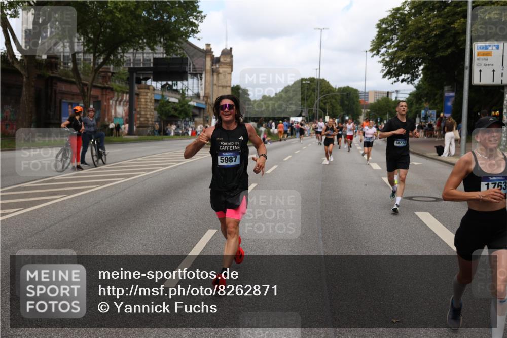 29.06.2025 - hella hamburg halbmarathon Yannick Fuchs http://msf.ph/oto/8262871 29.06.2025 10:36:29 20KM 1169, 1256, 1441, 1512, 1763, 1903, 1962, 2675, 5682, 5690, 5987, 6593, 6639, 7092, 7105, 7116, 7363, 8694, 9365, 10415, 11417, 12588, 13196, 13714, 14275, 14346, 15521, 15623, 15654, 15846, 15935, 16084, 16281, 17159, 17182, 17637, 17926, 18772, 19046 meine-sportfotos.de