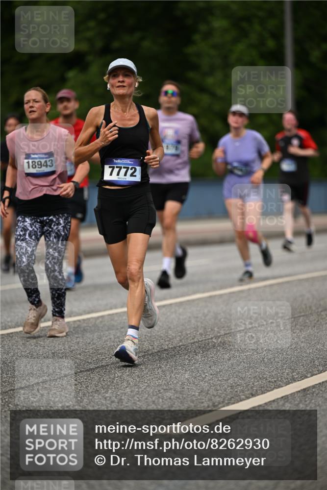 29.06.2025 - hella hamburg halbmarathon Dr. Thomas Lammeyer http://msf.ph/oto/8262930 29.06.2025 10:35:19 Kennedybrücke 1097, 1547, 1979, 2414, 2754, 2755, 2914, 3281, 3443, 4561, 4817, 5437, 5943, 6057, 6078, 6195, 6546, 6616, 6640, 6725, 6787, 7120, 7604, 7772, 8050, 8812, 8941, 10148, 10586 meine-sportfotos.de