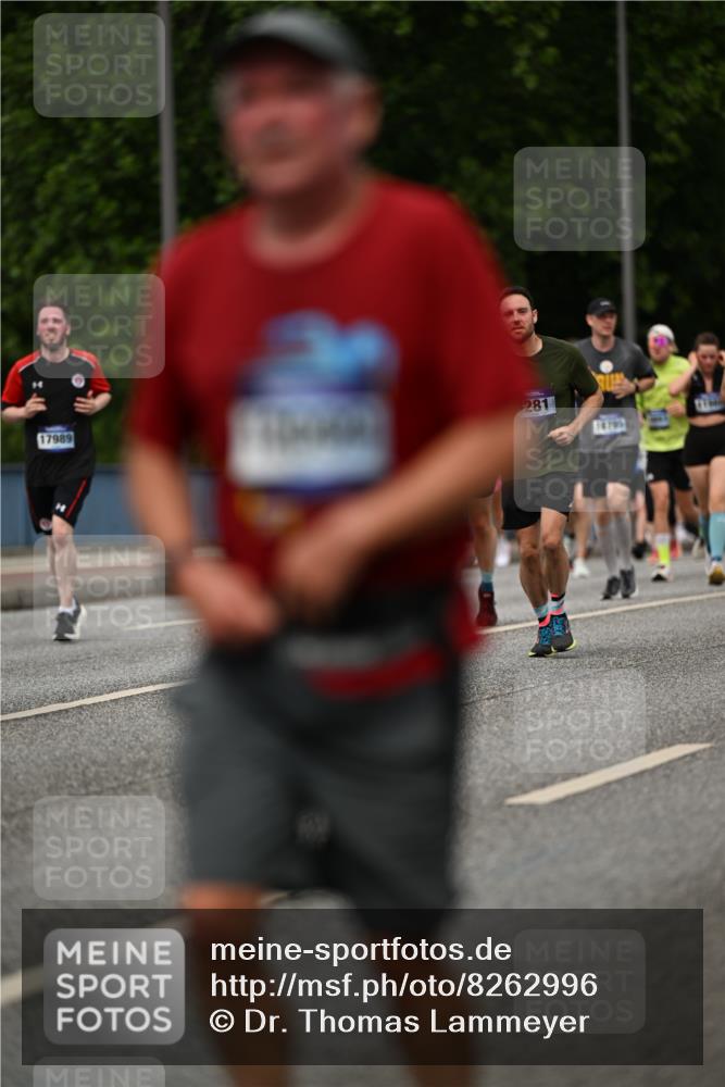 29.06.2025 - hella hamburg halbmarathon Dr. Thomas Lammeyer http://msf.ph/oto/8262996 29.06.2025 10:35:20 Kennedybrücke 1097, 1547, 1979, 2414, 2754, 2755, 2914, 3281, 3424, 3443, 4561, 4817, 5437, 5943, 6057, 6078, 6195, 6546, 6616, 6640, 6725, 6787, 7120, 7604, 7772, 8050, 8812, 8941, 9183, 10148, 10586 meine-sportfotos.de