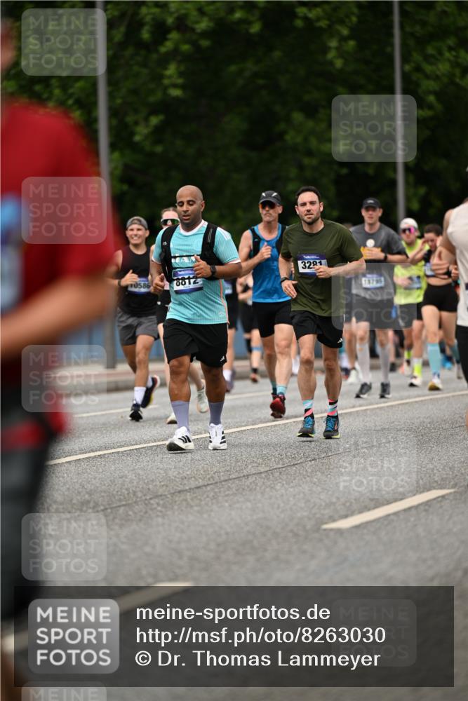 29.06.2025 - hella hamburg halbmarathon Dr. Thomas Lammeyer http://msf.ph/oto/8263030 29.06.2025 10:35:21 Kennedybrücke 1097, 1547, 1979, 2414, 2754, 2755, 2914, 3281, 3424, 3443, 4561, 4817, 5437, 5943, 6057, 6078, 6195, 6546, 6616, 6640, 6725, 6787, 7120, 7604, 7772, 8050, 8812, 8941, 9183, 10148, 10586 meine-sportfotos.de