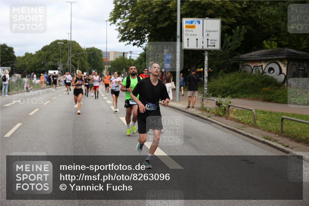 29.06.2025 - hella hamburg halbmarathon Yannick Fuchs http://msf.ph/oto/8263096 29.06.2025 10:36:30 20KM 1169, 1256, 1441, 1512, 1763, 1903, 1962, 2675, 5682, 5690, 5987, 6593, 6639, 7092, 7105, 7116, 7363, 8694, 9365, 10415, 11417, 12588, 13196, 13483, 14275, 14346, 15521, 15623, 15654, 15846, 15935, 16084, 16281, 17159, 17182, 17637, 17926, 18772, 19046 meine-sportfotos.de