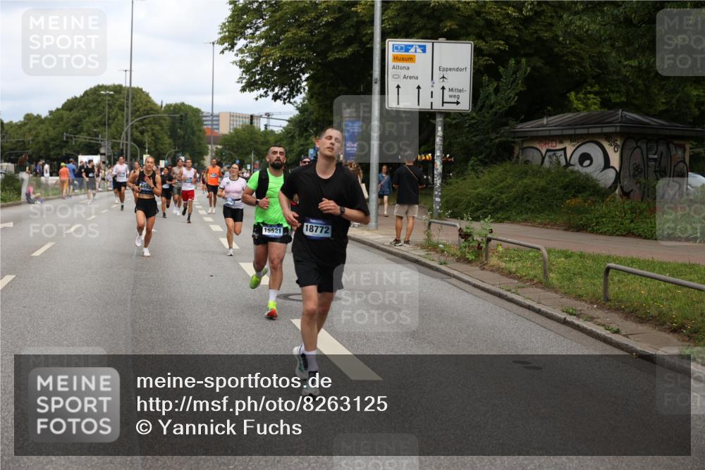 29.06.2025 - hella hamburg halbmarathon Yannick Fuchs http://msf.ph/oto/8263125 29.06.2025 10:36:30 20KM 1169, 1256, 1441, 1512, 1763, 1903, 1962, 2675, 5682, 5690, 5987, 6593, 6639, 7092, 7105, 7116, 7363, 8694, 9365, 10415, 11417, 12588, 13196, 13483, 14275, 14346, 15521, 15623, 15654, 15846, 15935, 16084, 16281, 17159, 17182, 17637, 17926, 18772, 19046 meine-sportfotos.de