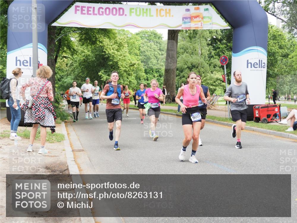 29.06.2025 - hella hamburg halbmarathon MichiJ http://msf.ph/oto/8263131 29.06.2025 10:54:10 Zwischen KM18-KM19 1729, 2628, 5605, 8398, 9007, 12912, 13042, 13732, 13857, 17787 meine-sportfotos.de