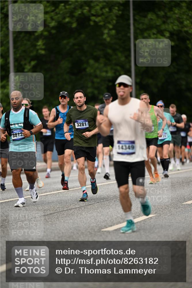 29.06.2025 - hella hamburg halbmarathon Dr. Thomas Lammeyer http://msf.ph/oto/8263182 29.06.2025 10:35:22 Kennedybrücke 1097, 1547, 1979, 2414, 2754, 2755, 2914, 3281, 3424, 3443, 4817, 5437, 5943, 6057, 6078, 6195, 6546, 6616, 6640, 6787, 7120, 7604, 7772, 8050, 8812, 8941, 9183, 10148, 10240, 10586, 11178 meine-sportfotos.de