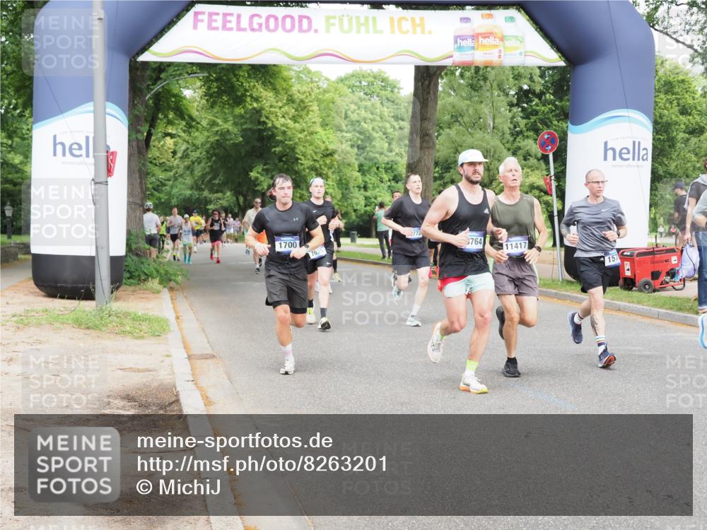 29.06.2025 - hella hamburg halbmarathon MichiJ http://msf.ph/oto/8263201 29.06.2025 10:30:10 Zwischen KM18-KM19 1570, 1700, 4823, 6550, 6721, 7035, 7116, 7432, 9547, 11417, 15247, 15521, 15623, 17177, 18004, 18772 meine-sportfotos.de