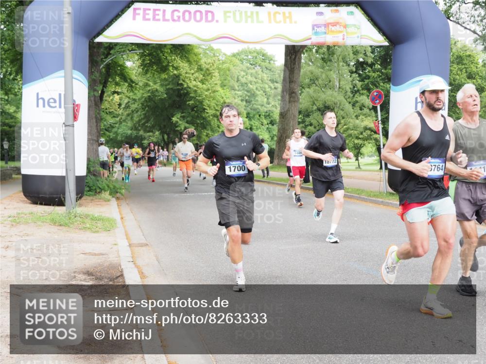 29.06.2025 - hella hamburg halbmarathon MichiJ http://msf.ph/oto/8263333 29.06.2025 10:30:11 Zwischen KM18-KM19 1441, 1570, 1700, 4823, 6550, 6721, 7035, 7116, 7432, 9547, 11417, 15247, 15521, 15623, 18004, 18772 meine-sportfotos.de