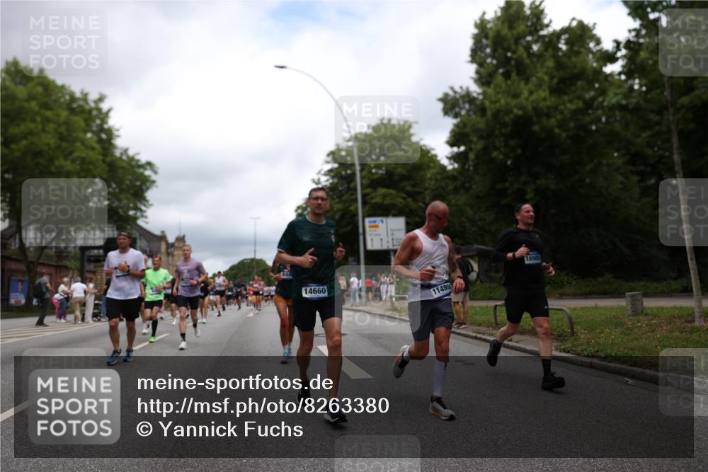29.06.2025 - hella hamburg halbmarathon Yannick Fuchs http://msf.ph/oto/8263380 29.06.2025 10:48:43 20KM 1125, 1327, 1496, 1506, 1628, 2119, 2474, 2561, 2771, 2884, 2955, 3041, 3177, 3652, 3791, 3794, 3861, 3945, 4029, 4189, 4231, 4903, 4938, 5319, 6082, 6084, 6433, 6443, 6587, 6723, 8449, 8487, 8514, 8698, 8772, 8973, 9060, 9227, 10191, 10192, 10263, 10368, 10376, 11184, 11333, 11499, 11747, 11797, 11799, 11976, 12186, 12489, 12526, 12961, 13297, 13988, 14036, 14175, 14592, 14638, 14660, 14834, 14948, 15389, 15408, 15524, 15879, 16047, 17842, 18380 meine-sportfotos.de