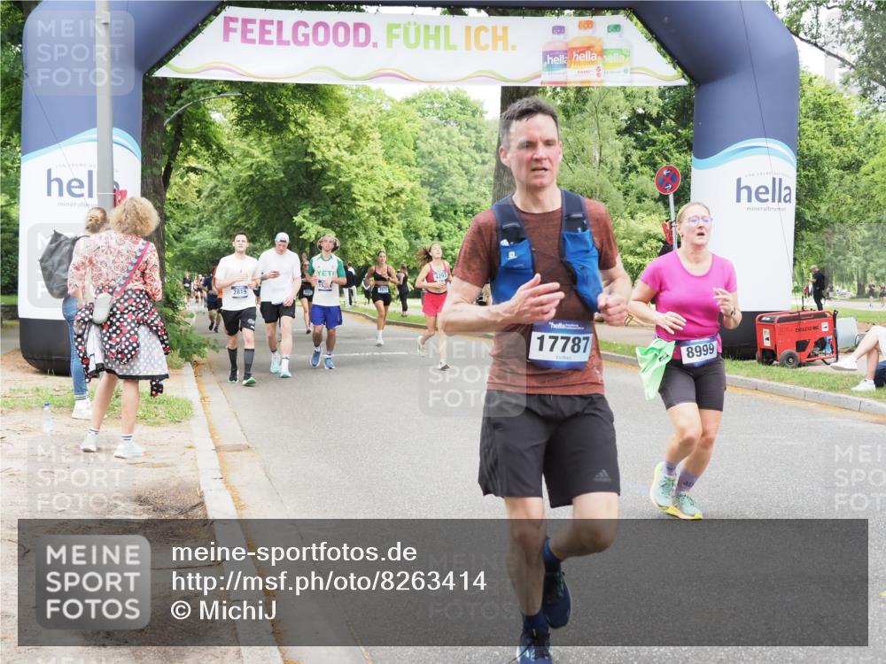 29.06.2025 - hella hamburg halbmarathon MichiJ http://msf.ph/oto/8263414 29.06.2025 10:54:12 Zwischen KM18-KM19 2628, 5605, 8398, 8999, 9007, 10196, 10834, 13042, 15834, 15922, 15993, 17787 meine-sportfotos.de