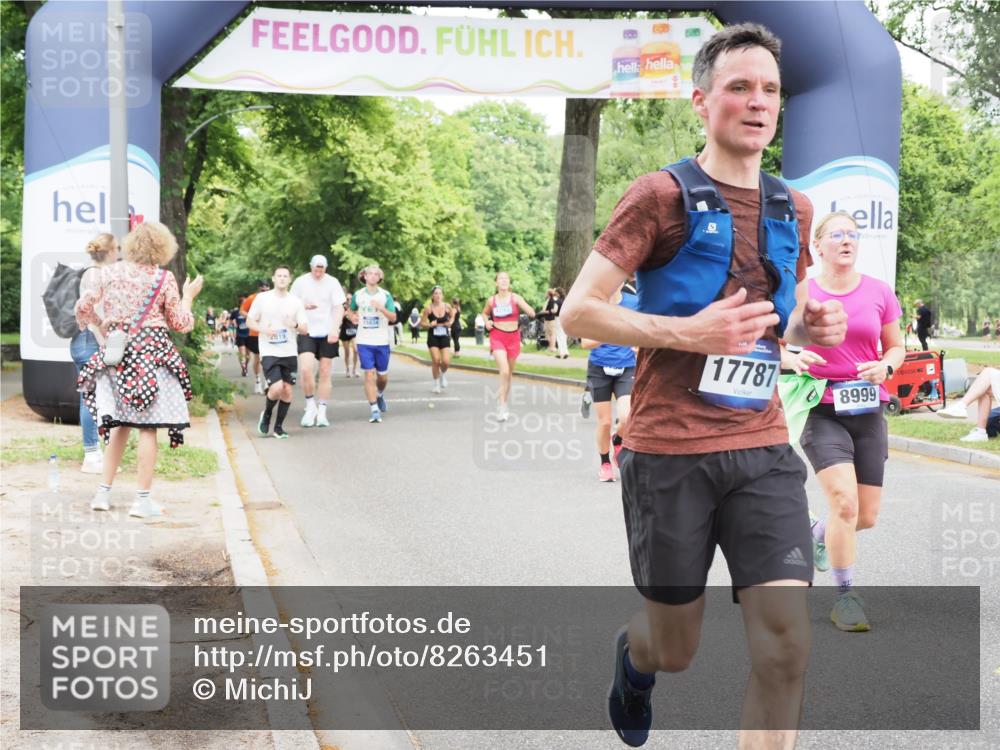 29.06.2025 - hella hamburg halbmarathon MichiJ http://msf.ph/oto/8263451 29.06.2025 10:54:12 Zwischen KM18-KM19 2628, 5605, 8398, 8999, 9007, 10196, 10834, 13042, 15834, 15922, 15993, 17787 meine-sportfotos.de