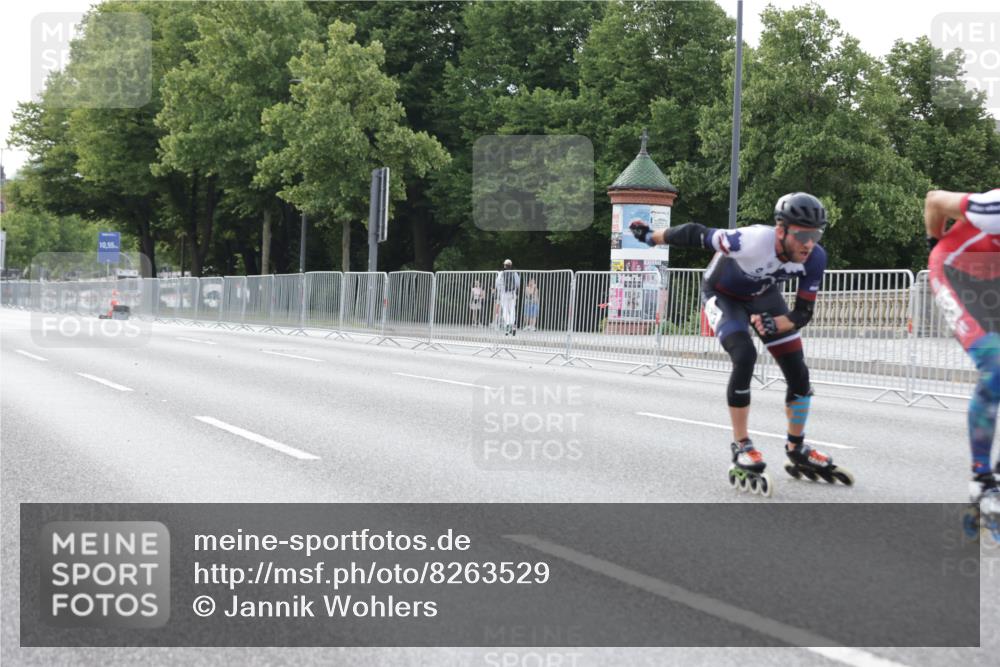 29.06.2025 - hella hamburg halbmarathon Jannik Wohlers http://msf.ph/oto/8263529 29.06.2025 08:50:02 Lombardsbrücke  meine-sportfotos.de