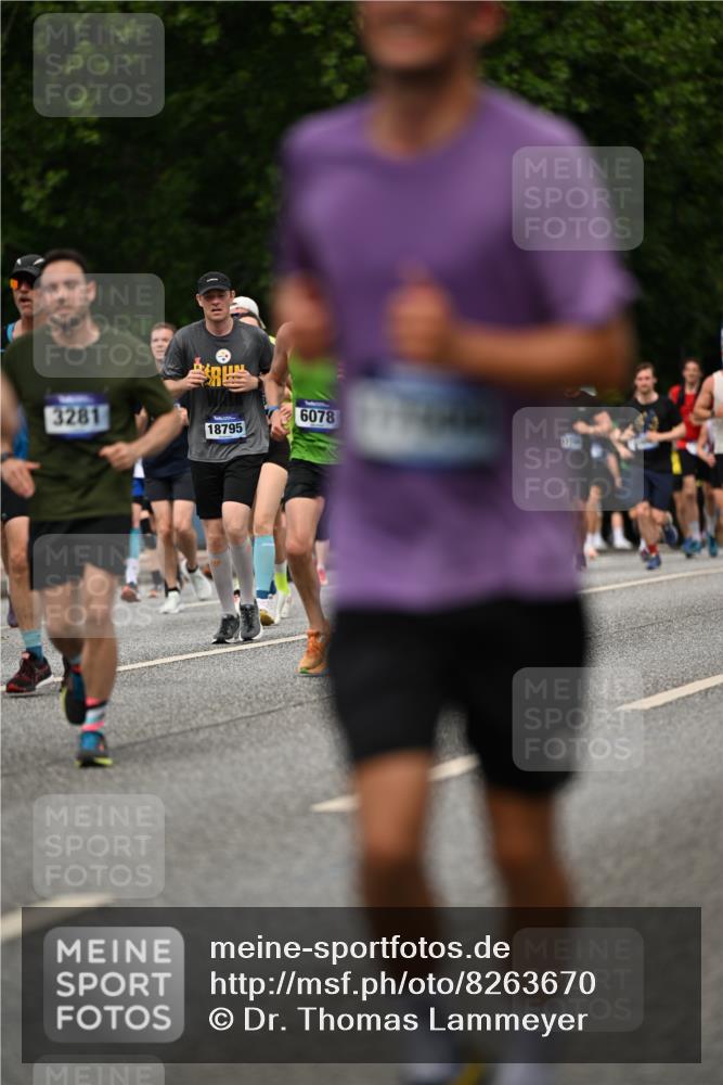 29.06.2025 - hella hamburg halbmarathon Dr. Thomas Lammeyer http://msf.ph/oto/8263670 29.06.2025 10:35:24 Kennedybrücke 1097, 1547, 1844, 1979, 2414, 2754, 2755, 2914, 3281, 3424, 3443, 4817, 5165, 5437, 5943, 5965, 6057, 6078, 6160, 6195, 6546, 6616, 6640, 6787, 7120, 7604, 7772, 8050, 8812, 8941, 9183, 10148, 10240, 10586, 11178 meine-sportfotos.de