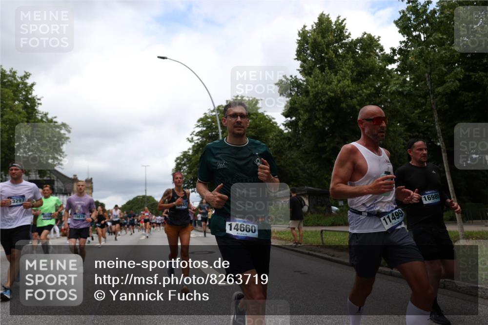 29.06.2025 - hella hamburg halbmarathon Yannick Fuchs http://msf.ph/oto/8263719 29.06.2025 10:48:43 20KM 1125, 1327, 1496, 1506, 1628, 2119, 2474, 2561, 2771, 2884, 2955, 3041, 3177, 3652, 3791, 3794, 3861, 3945, 4029, 4189, 4231, 4903, 4938, 5319, 6082, 6084, 6433, 6443, 6587, 6723, 8449, 8487, 8514, 8698, 8772, 8973, 9060, 9227, 10191, 10192, 10263, 10368, 10376, 11184, 11333, 11499, 11747, 11797, 11799, 11976, 12186, 12489, 12526, 12961, 13297, 13988, 14036, 14175, 14592, 14638, 14660, 14834, 14948, 15389, 15408, 15524, 15879, 16047, 17842, 18380 meine-sportfotos.de