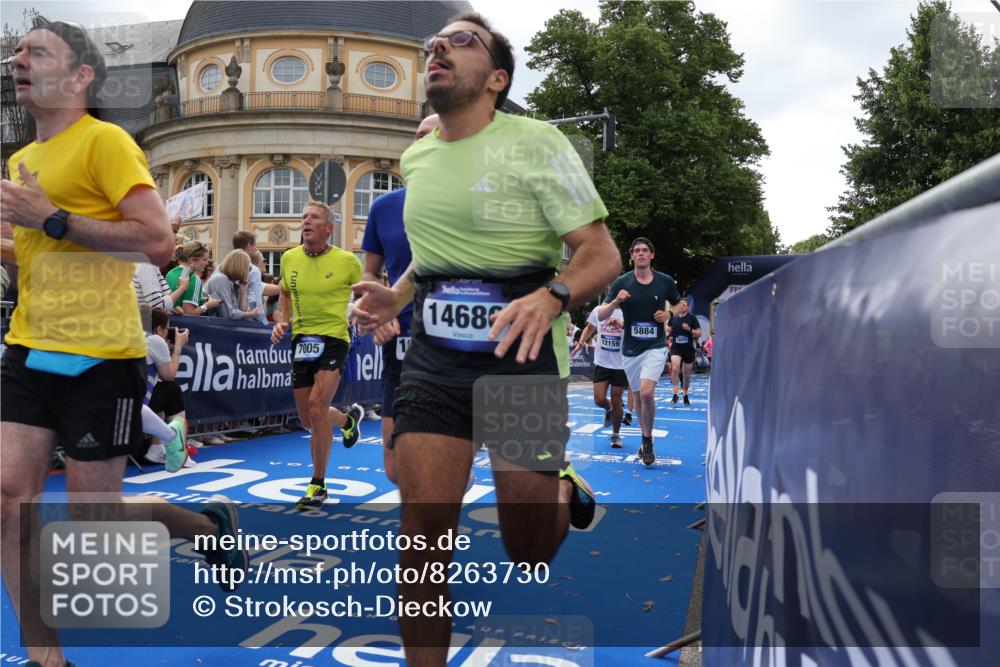 29.06.2025 - hella hamburg halbmarathon Strokosch-Dieckow http://msf.ph/oto/8263730 29.06.2025 10:44:16 Ziel 1220, 1413, 1415, 1902, 4999, 5231, 5275, 5884, 7005, 7191, 8722, 9444, 12159, 12528, 14686, 14687, 15225, 15280, 16301, 16316, 16547, 16803, 16893, 17748, 18691 meine-sportfotos.de