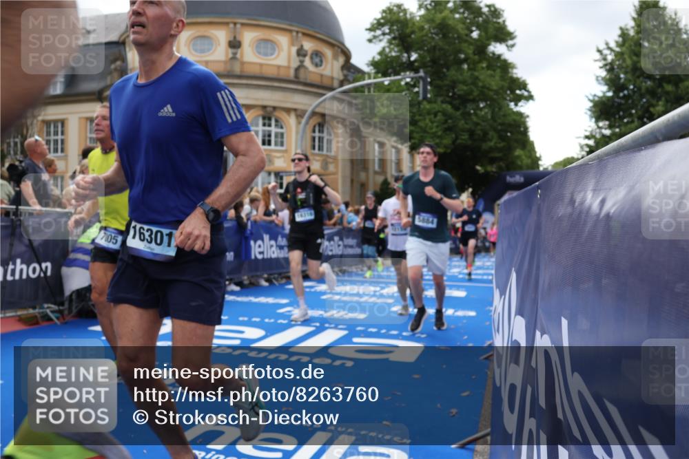 29.06.2025 - hella hamburg halbmarathon Strokosch-Dieckow http://msf.ph/oto/8263760 29.06.2025 10:44:16 Ziel 1220, 1413, 1415, 1902, 4999, 5231, 5275, 5884, 7005, 7191, 8722, 9444, 12159, 12528, 14686, 14687, 15225, 15280, 16301, 16316, 16547, 16803, 16893, 17748, 18691 meine-sportfotos.de