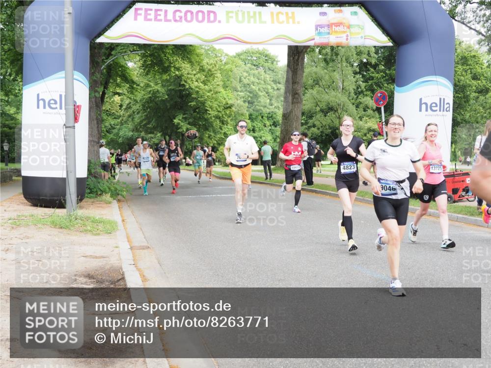 29.06.2025 - hella hamburg halbmarathon MichiJ http://msf.ph/oto/8263771 29.06.2025 10:30:14 Zwischen KM18-KM19 1441, 1570, 1700, 4823, 6550, 7035, 7432, 10415, 11417, 13725, 13876, 15247, 15521, 15623, 18772, 19046 meine-sportfotos.de