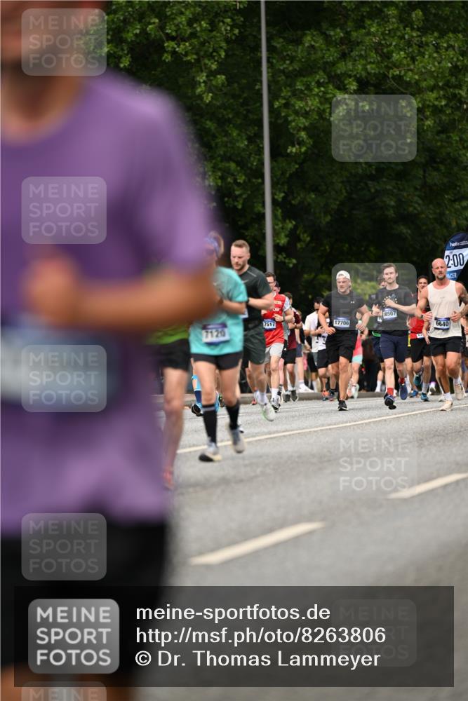 29.06.2025 - hella hamburg halbmarathon Dr. Thomas Lammeyer http://msf.ph/oto/8263806 29.06.2025 10:35:24 Kennedybrücke 1097, 1547, 1844, 1979, 2414, 2754, 2755, 2914, 3281, 3424, 3443, 4817, 5165, 5437, 5943, 5965, 6057, 6078, 6160, 6195, 6546, 6616, 6640, 6787, 7120, 7604, 7772, 8050, 8812, 8941, 9183, 10148, 10240, 10586, 11178 meine-sportfotos.de