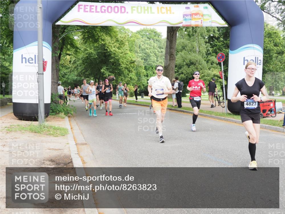 29.06.2025 - hella hamburg halbmarathon MichiJ http://msf.ph/oto/8263823 29.06.2025 10:30:14 Zwischen KM18-KM19 1441, 1570, 1700, 4823, 6550, 7035, 7432, 10415, 11417, 13725, 13876, 15247, 15521, 15623, 18772, 19046 meine-sportfotos.de