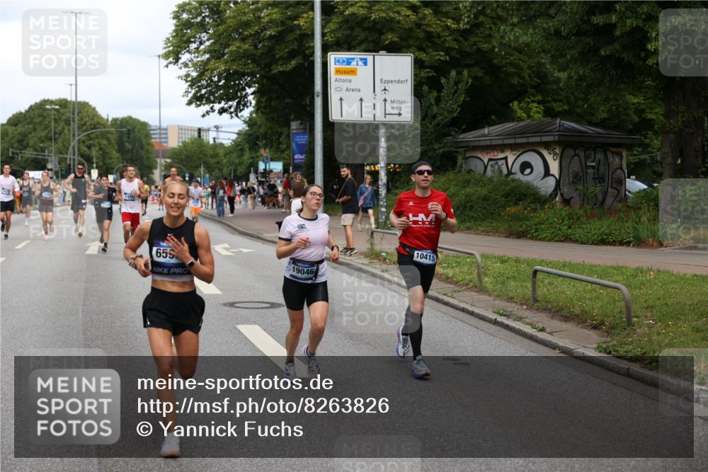29.06.2025 - hella hamburg halbmarathon Yannick Fuchs http://msf.ph/oto/8263826 29.06.2025 10:36:33 20KM 1169, 1209, 1256, 1441, 1512, 1763, 1903, 1962, 2675, 3523, 5682, 5690, 5987, 6593, 6639, 7092, 7105, 7116, 7363, 8694, 9365, 10415, 12098, 13196, 13483, 13709, 13725, 14275, 15521, 15623, 15654, 15846, 15935, 16281, 17159, 17182, 17637, 17926, 18772, 19046 meine-sportfotos.de