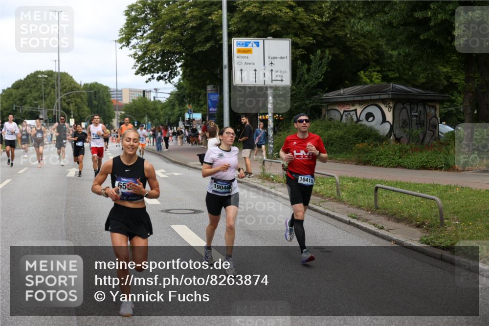29.06.2025 - hella hamburg halbmarathon Yannick Fuchs http://msf.ph/oto/8263874 29.06.2025 10:36:33 20KM 1169, 1209, 1256, 1441, 1512, 1763, 1903, 1962, 2675, 3523, 5682, 5690, 5987, 6593, 6639, 7092, 7105, 7116, 7363, 8694, 9365, 10415, 12098, 13196, 13483, 13709, 13725, 14275, 15521, 15623, 15654, 15846, 15935, 16281, 17159, 17182, 17637, 17926, 18772, 19046 meine-sportfotos.de