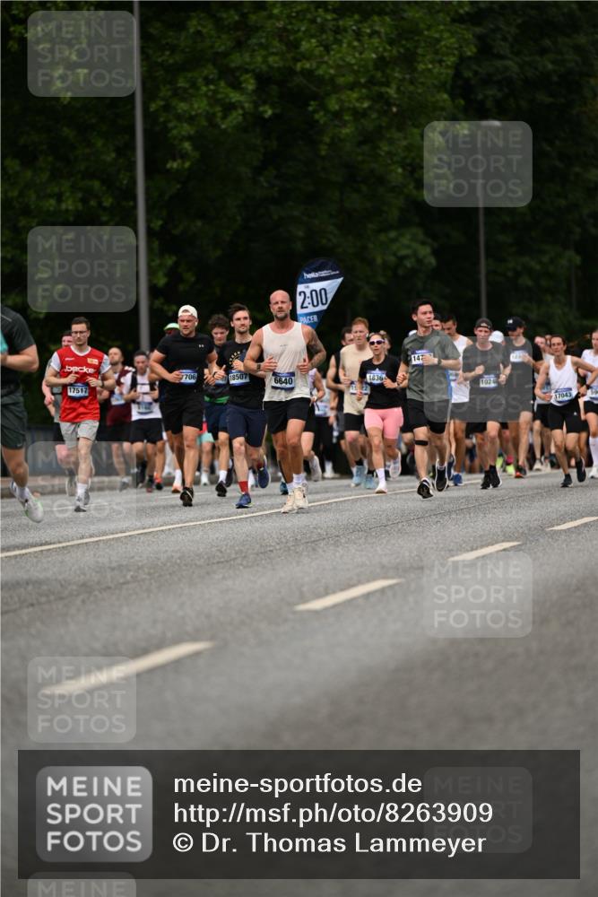 29.06.2025 - hella hamburg halbmarathon Dr. Thomas Lammeyer http://msf.ph/oto/8263909 29.06.2025 10:35:26 Kennedybrücke 1097, 1547, 1844, 1979, 2414, 2754, 2755, 2914, 3281, 3396, 3424, 3443, 3571, 3681, 4817, 4953, 5165, 5437, 5846, 5943, 5965, 6057, 6078, 6160, 6546, 6573, 6640, 6787, 7120, 7604, 7772, 8050, 8806, 8812, 8941, 9104, 9183, 10148, 10240, 10586, 11178 meine-sportfotos.de