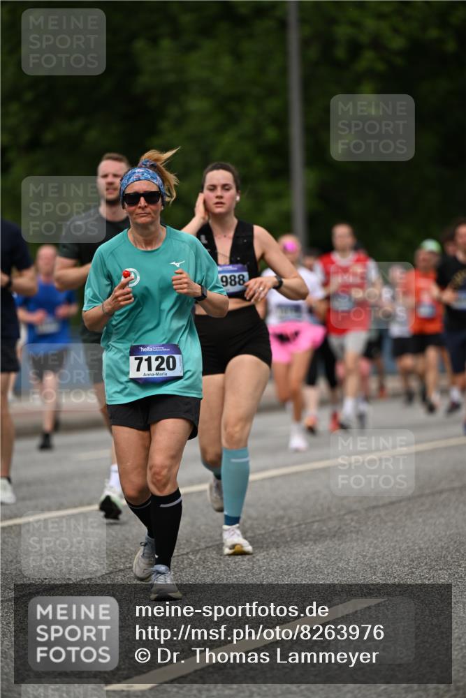 29.06.2025 - hella hamburg halbmarathon Dr. Thomas Lammeyer http://msf.ph/oto/8263976 29.06.2025 10:35:30 Kennedybrücke 1097, 1547, 1844, 1979, 2414, 2754, 2755, 2831, 2832, 2914, 3281, 3396, 3424, 3571, 3681, 4817, 4953, 5165, 5350, 5846, 5943, 5965, 6078, 6160, 6546, 6573, 6640, 7120, 7604, 7772, 8806, 8812, 8941, 9078, 9104, 9183, 9883, 10148, 10240, 10435, 10586, 11178 meine-sportfotos.de