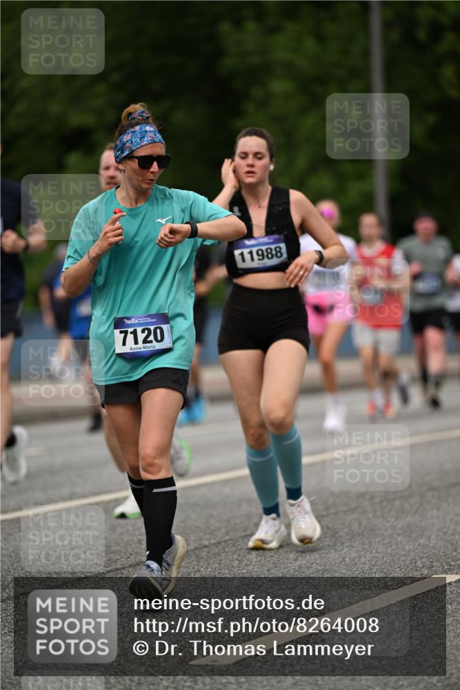 29.06.2025 - hella hamburg halbmarathon Dr. Thomas Lammeyer http://msf.ph/oto/8264008 29.06.2025 10:35:30 Kennedybrücke 1097, 1547, 1844, 1979, 2414, 2754, 2755, 2831, 2832, 2914, 3281, 3396, 3424, 3571, 3681, 4817, 4953, 5165, 5350, 5846, 5943, 5965, 6078, 6160, 6546, 6573, 6640, 7120, 7604, 7772, 8806, 8812, 8941, 9078, 9104, 9183, 9883, 10148, 10240, 10435, 10586, 11178 meine-sportfotos.de
