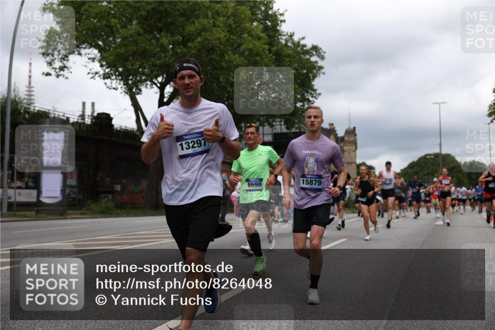 29.06.2025 - hella hamburg halbmarathon Yannick Fuchs http://msf.ph/oto/8264048 29.06.2025 10:48:44 20KM 1125, 1327, 1496, 1506, 1628, 2119, 2474, 2561, 2771, 2884, 2955, 3041, 3177, 3652, 3791, 3794, 3861, 3945, 4029, 4189, 4231, 4903, 4938, 5319, 6082, 6084, 6433, 6443, 6587, 6723, 8449, 8487, 8514, 8698, 8772, 8973, 9060, 9227, 10191, 10192, 10263, 10368, 10376, 11184, 11333, 11499, 11747, 11797, 11799, 11976, 12186, 12526, 12961, 13297, 13988, 14036, 14175, 14592, 14638, 14660, 14834, 14948, 15389, 15408, 15524, 15879, 16047, 17842, 18380 meine-sportfotos.de