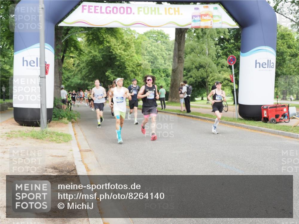 29.06.2025 - hella hamburg halbmarathon MichiJ http://msf.ph/oto/8264140 29.06.2025 10:30:17 Zwischen KM18-KM19 1441, 1570, 1700, 1763, 4823, 5987, 6550, 7035, 7092, 10415, 13725, 13876, 14484, 15247, 15351, 18772, 19046 meine-sportfotos.de