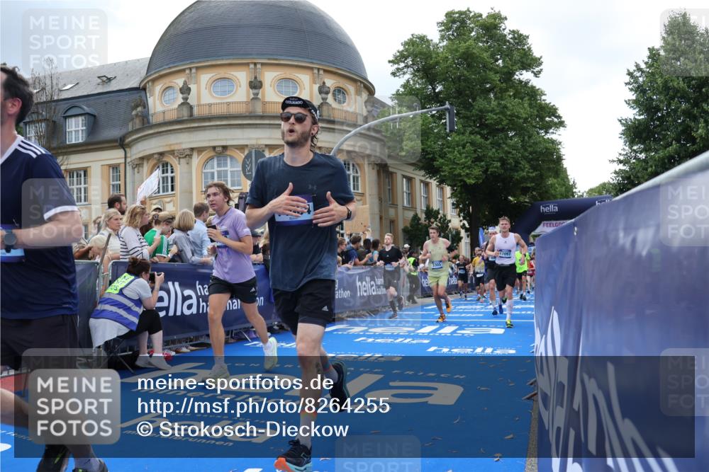 29.06.2025 - hella hamburg halbmarathon Strokosch-Dieckow http://msf.ph/oto/8264255 29.06.2025 10:44:33 Ziel 1057, 1468, 1782, 2365, 2402, 3305, 4991, 5476, 6490, 6495, 7322, 7710, 8928, 10669, 12554, 12711, 14351, 14464, 14667, 14798, 14816, 15862, 16224, 17097, 17729, 18107, 18437, 18464, 18539, 18560, 18765, 18868, 19206 meine-sportfotos.de
