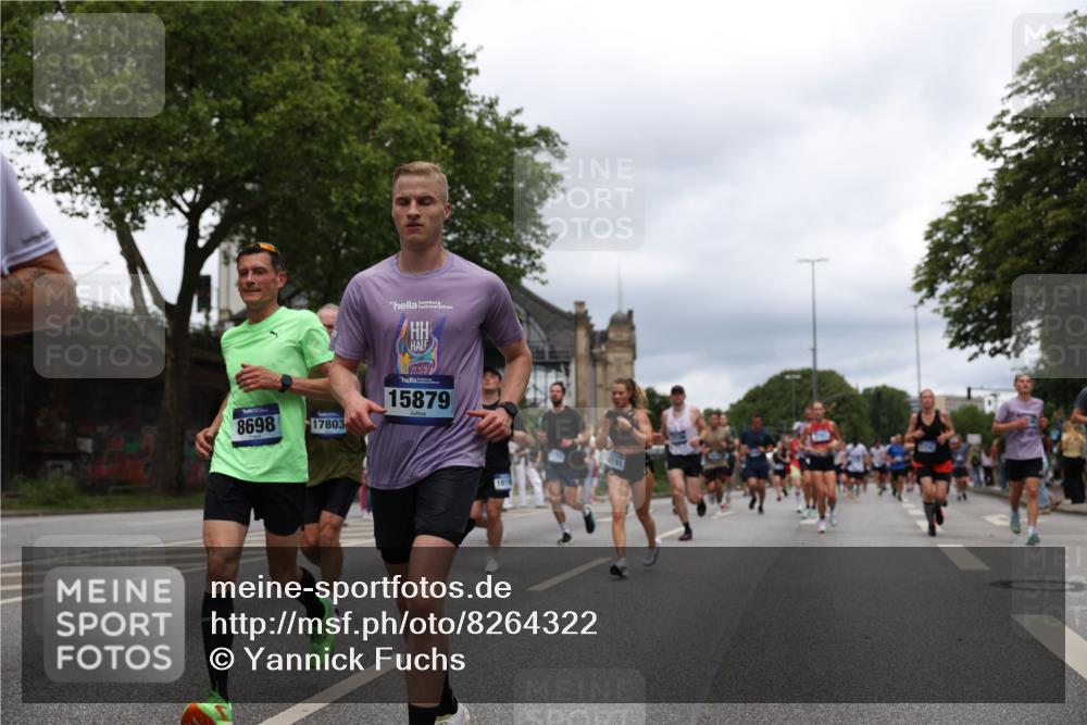 29.06.2025 - hella hamburg halbmarathon Yannick Fuchs http://msf.ph/oto/8264322 29.06.2025 10:48:44 20KM 1125, 1327, 1496, 1506, 1628, 2119, 2474, 2561, 2771, 2884, 2955, 3041, 3177, 3652, 3791, 3794, 3861, 3945, 4029, 4189, 4231, 4903, 4938, 5319, 6082, 6084, 6433, 6443, 6587, 6723, 8449, 8487, 8514, 8698, 8772, 8973, 9060, 9227, 10191, 10192, 10263, 10368, 10376, 11184, 11333, 11499, 11747, 11797, 11799, 11976, 12186, 12526, 12961, 13297, 13988, 14036, 14175, 14592, 14638, 14660, 14834, 14948, 15389, 15408, 15524, 15879, 16047, 17842, 18380 meine-sportfotos.de